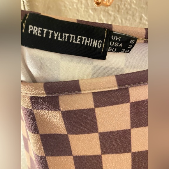 PrettyLittleThing Checkered Dress - Picture 5 of 6
